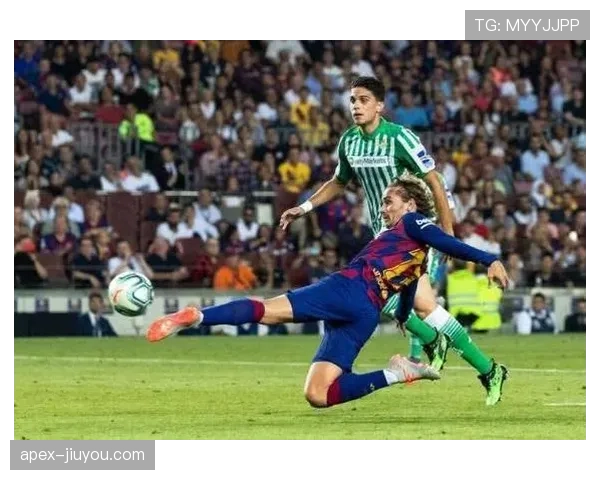 巴尔韦德与格里兹曼：全能中场和影锋的战术适配性与角色冲突解析